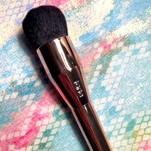 Tarte Brush